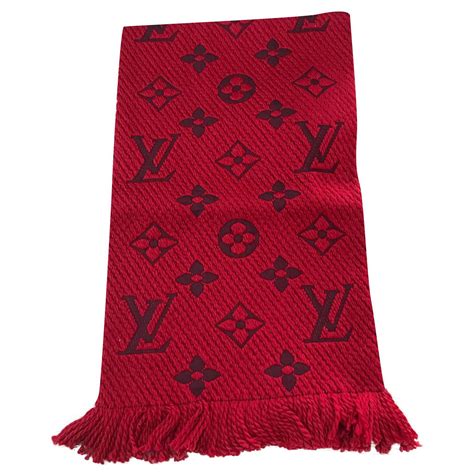 echarpe louis vuitton rouge|louis vuitton foulard.